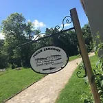 Zamek W Dziegielowie *