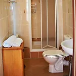Zamek W Dziegielowie Feriegård