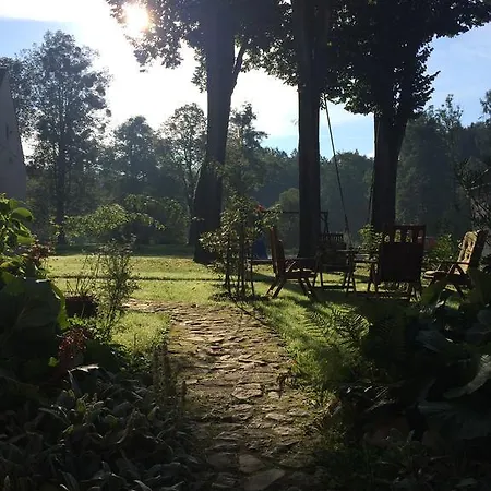 Zamek W Dzięgielowie Dziegielow