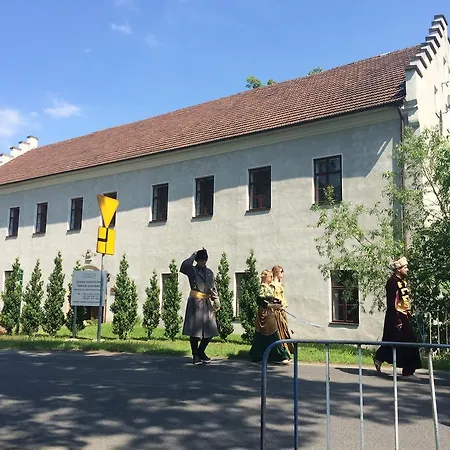 Zamek W Dziegielowie בית חווה