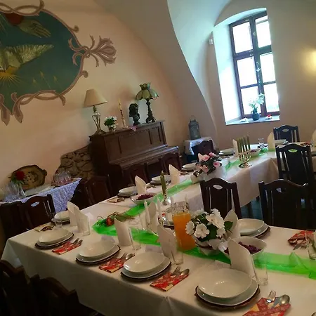 Zamek W Dzięgielowie Gospodarstwo agroturystyczne *
