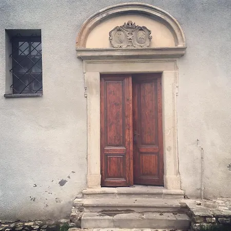 Zamek W Dzięgielowie Dziegielow