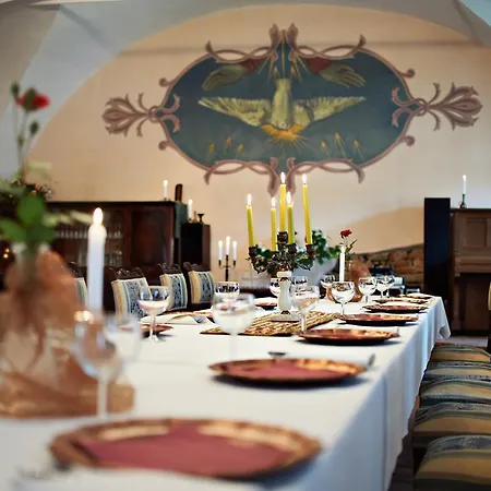 Zamek W Dzięgielowie Gospodarstwo agroturystyczne *