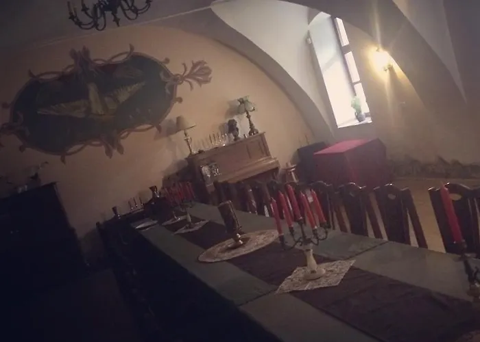 Çiftlik konaklama Zamek W Dziegielowie Dziegielow